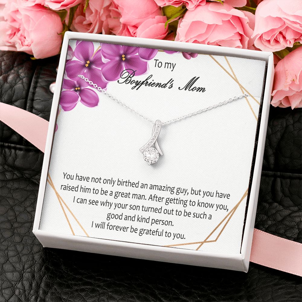 Alluring Beauty necklace, gift for Boyfriends mom